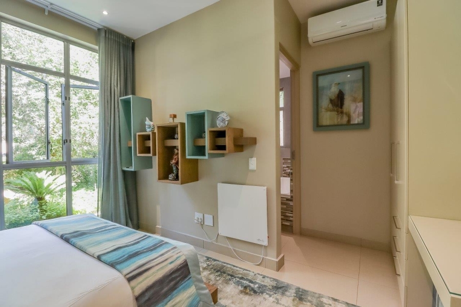 6 Bedroom Property for Sale in The Islands Estates North West